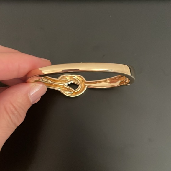 18K Gold Plated Bangle- Women - Picture 3 of 8